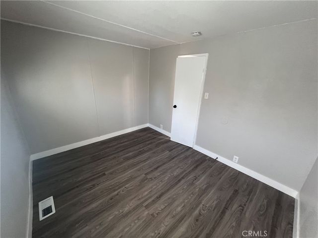 19127 Danbury, Hesperia, CA 92345