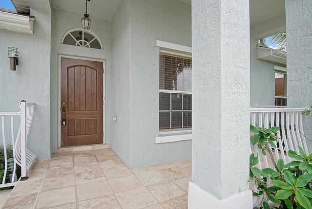 4483 SE Murray Cove Circle, Stuart, FL 34997