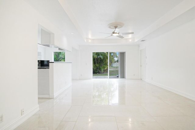 4483 SE Murray Cove Circle, Stuart, FL 34997