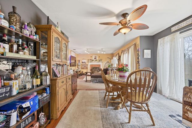 17 Holmes Avenue, Eastport, NY 11941