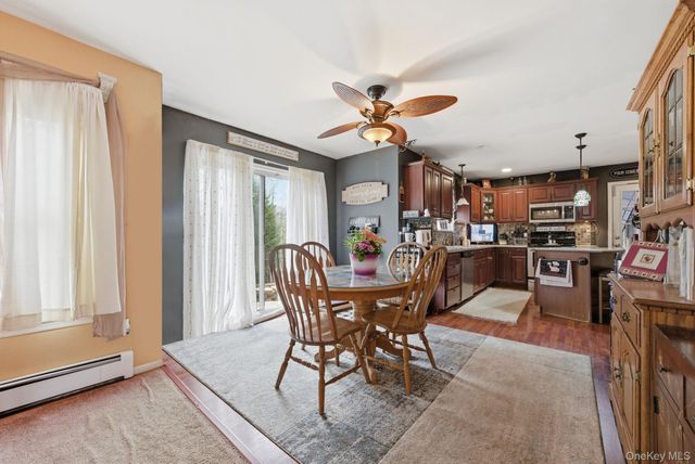 17 Holmes Avenue, Eastport, NY 11941