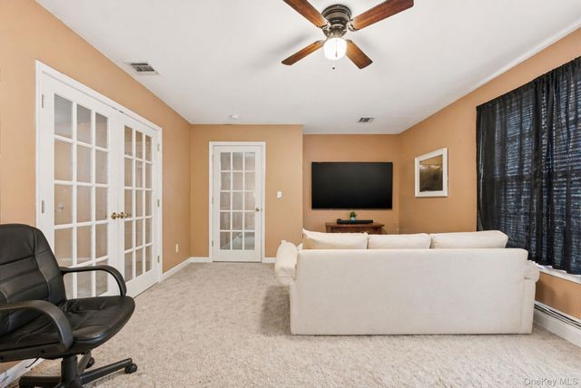 17 Holmes Avenue, Eastport, NY 11941