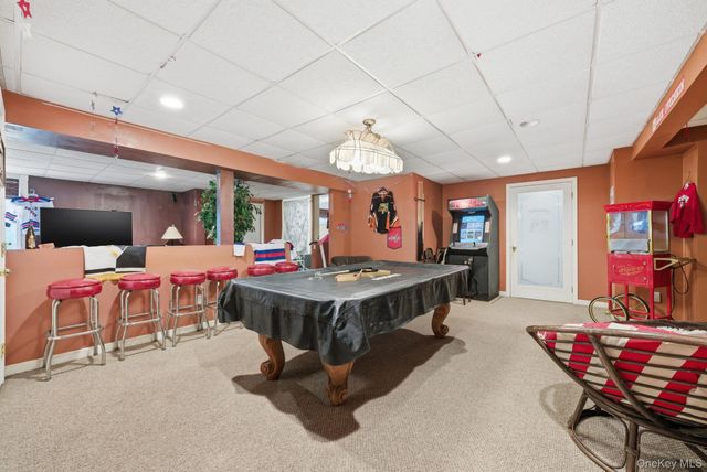 17 Holmes Avenue, Eastport, NY 11941