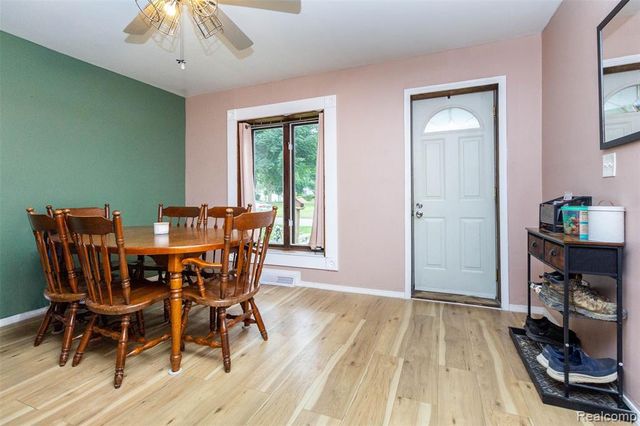 6129 Southward Avenue, Waterford, MI 48329