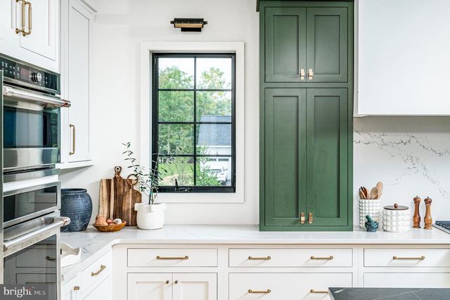 1404 TIMBER MILL LANE, West Chester, PA 19380