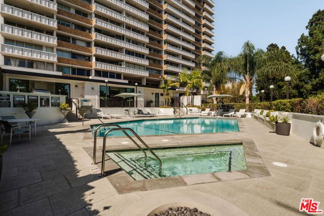 8787 Shoreham Drive 407, West Hollywood, CA 90069