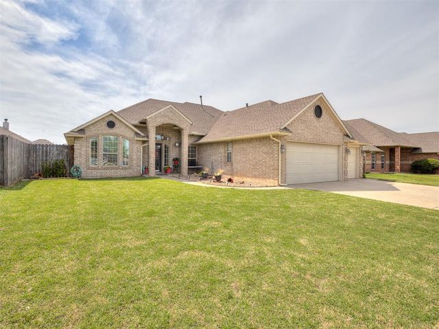 705 N White Tail Way, Mustang, OK 73064