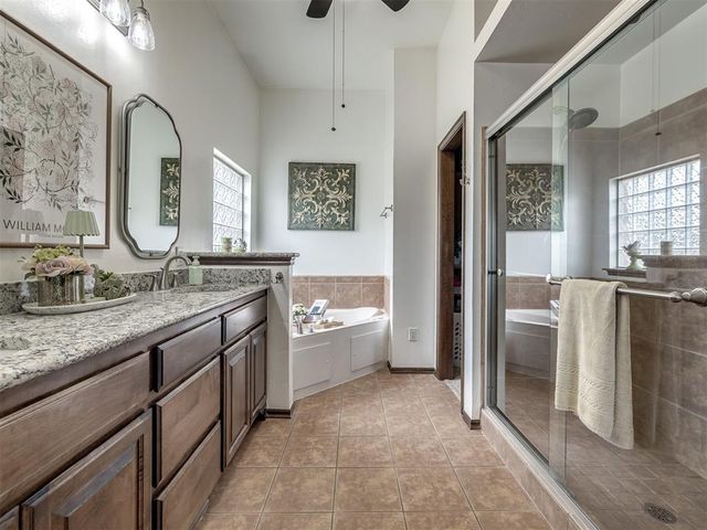 705 N White Tail Way, Mustang, OK 73064