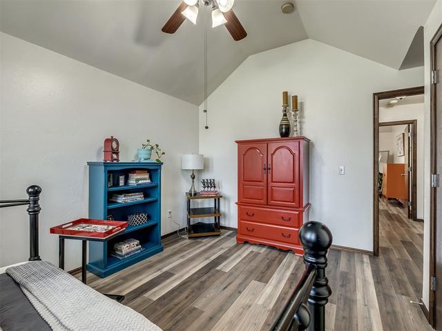 705 N White Tail Way, Mustang, OK 73064