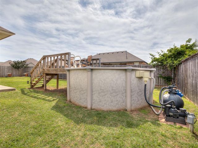 705 N White Tail Way, Mustang, OK 73064