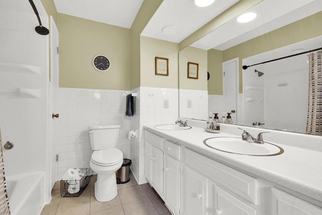 19 Elm STREET, Fort Atkinson, WI 53538