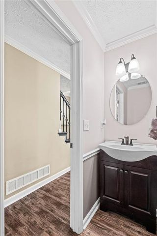 2708 Lake Park Ridge E, Acworth, GA 30101