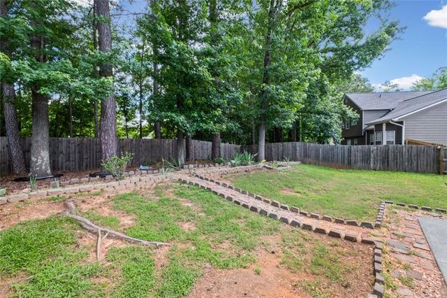 2708 Lake Park Ridge E, Acworth, GA 30101