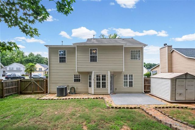 2708 Lake Park Ridge E, Acworth, GA 30101