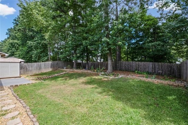 2708 Lake Park Ridge E, Acworth, GA 30101