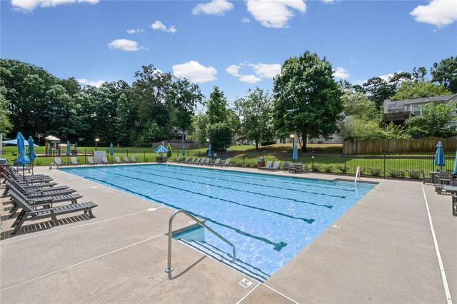 2708 Lake Park Ridge E, Acworth, GA 30101