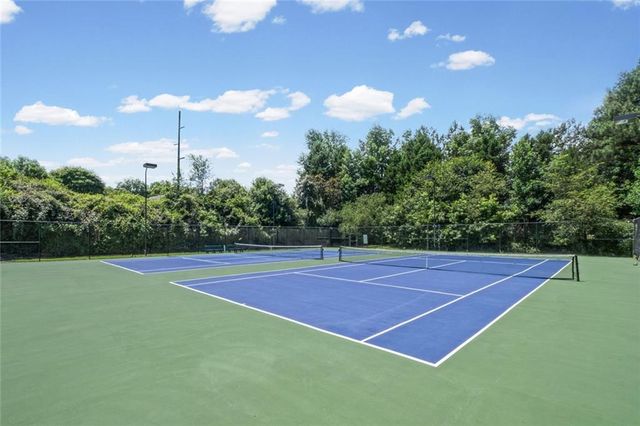 2708 Lake Park Ridge E, Acworth, GA 30101