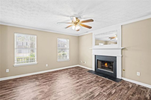 2708 Lake Park Ridge E, Acworth, GA 30101