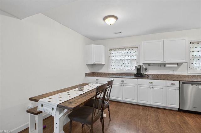 506 Concord DR, Hampton, VA 23666