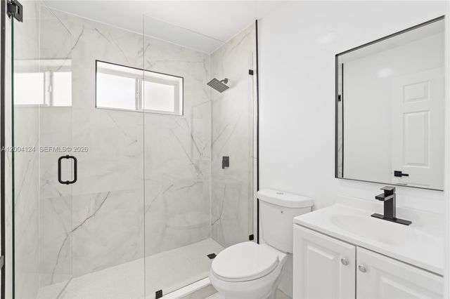 4508 King Palm Dr, Tamarac, FL 33319