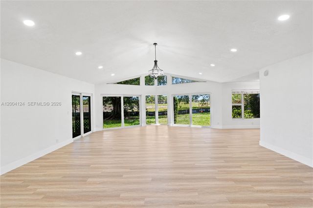 4508 King Palm Dr, Tamarac, FL 33319