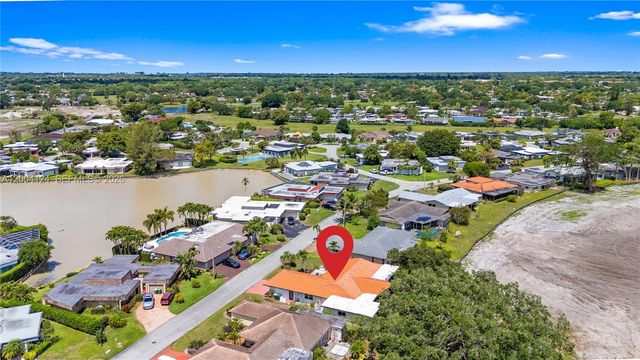 4508 King Palm Dr, Tamarac, FL 33319