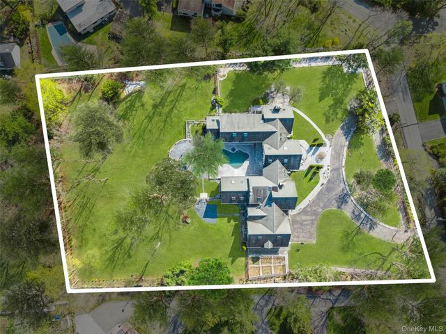 2 High Point Terrace, Scarsdale, NY 10583