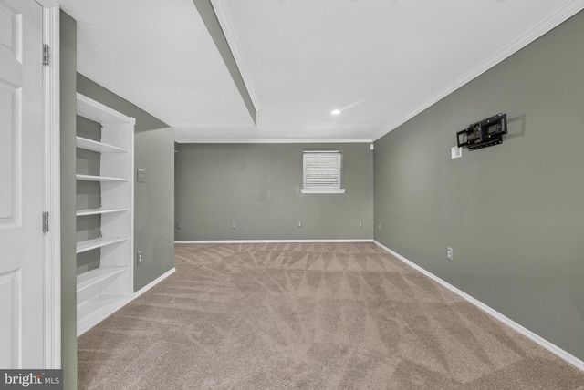 165 VERSAILLES CT, Newark, DE 19702