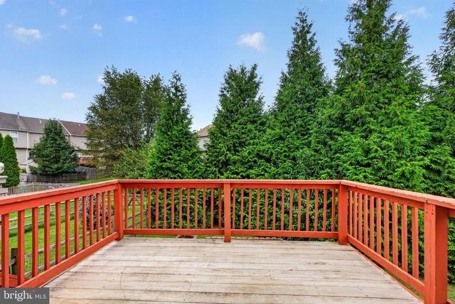165 VERSAILLES CT, Newark, DE 19702