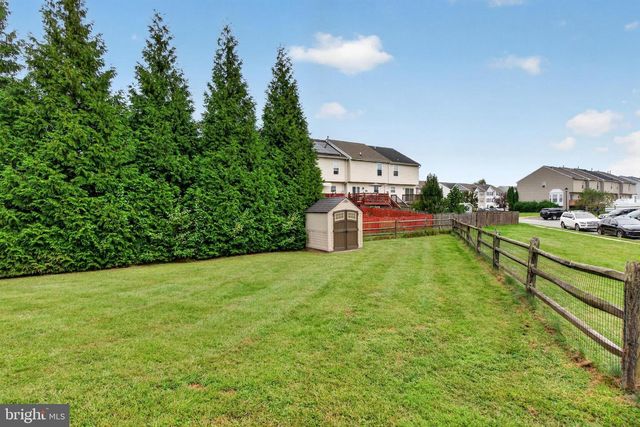 165 VERSAILLES CT, Newark, DE 19702