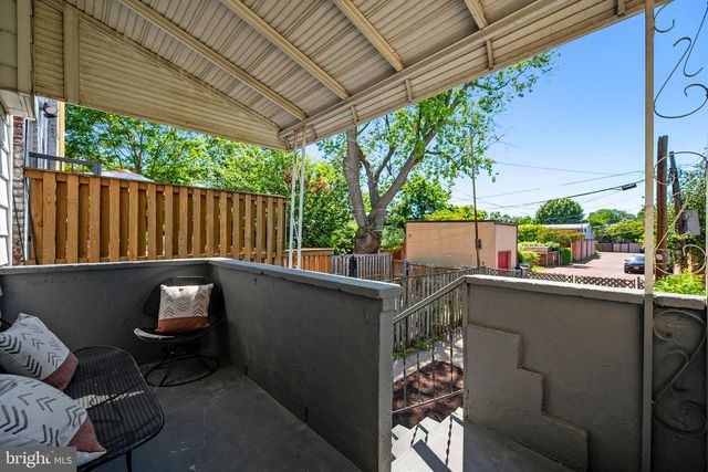 323 13TH ST SE, Washington, DC 20003