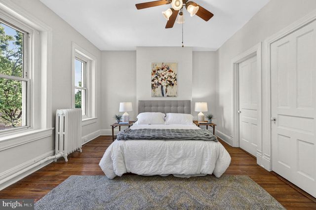 323 13TH ST SE, Washington, DC 20003