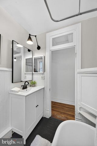 323 13TH ST SE, Washington, DC 20003