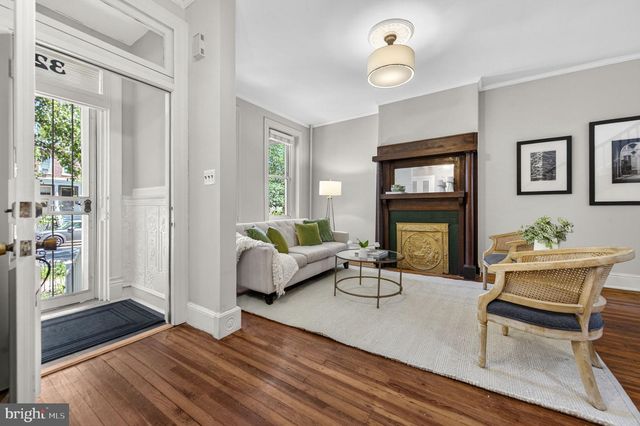 323 13TH ST SE, Washington, DC 20003