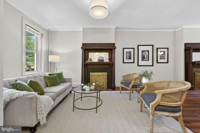 323 13TH ST SE, Washington, DC 20003
