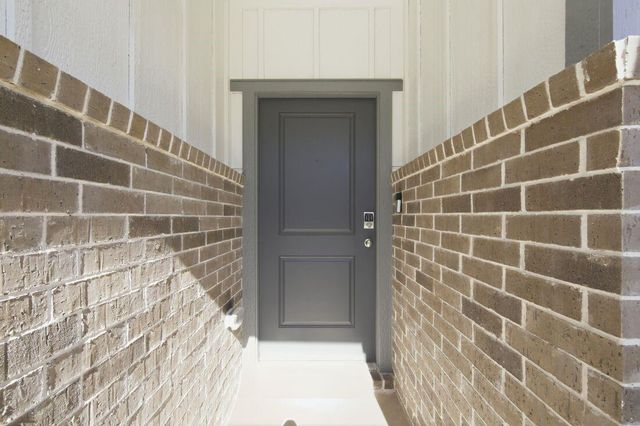 214 Rustic Alder Drive, Crosby, TX 77532