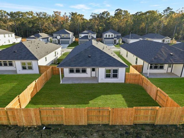 214 Rustic Alder Drive, Crosby, TX 77532