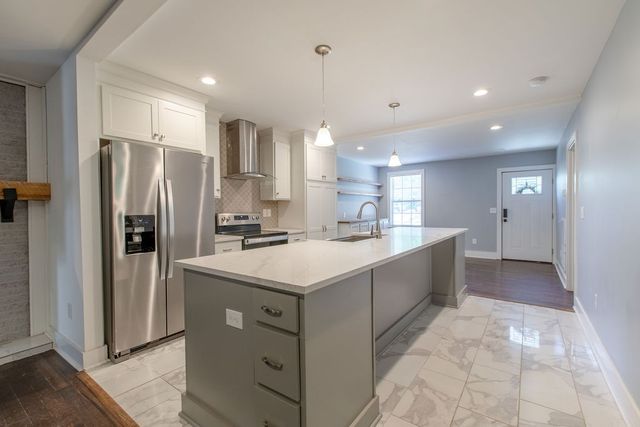1021 College Ave, Nashville, TN 37209