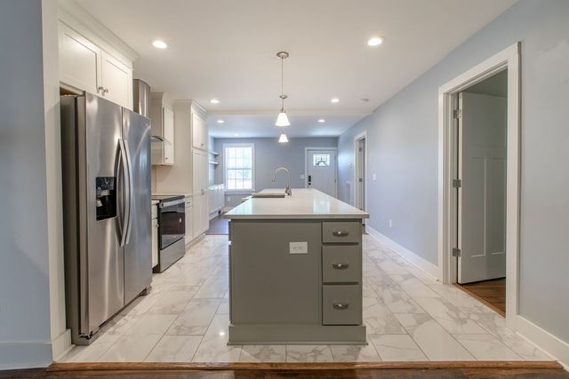 1021 College Ave, Nashville, TN 37209