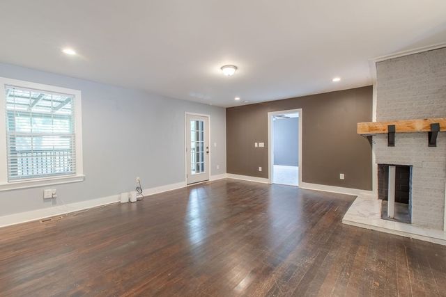 1021 College Ave, Nashville, TN 37209