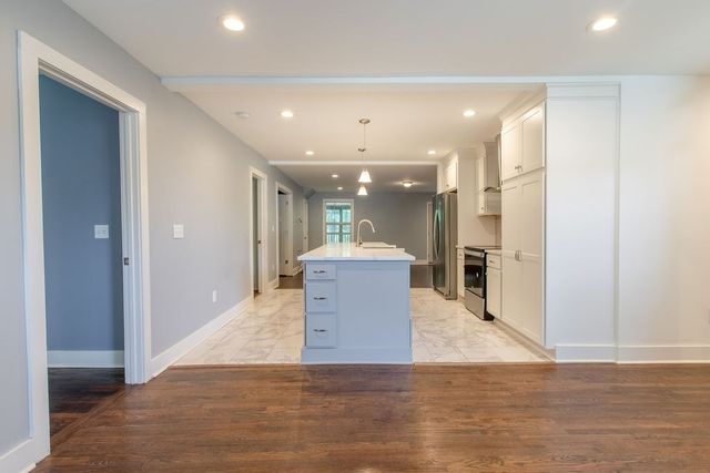 1021 College Ave, Nashville, TN 37209