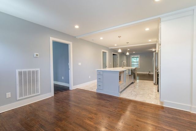 1021 College Ave, Nashville, TN 37209