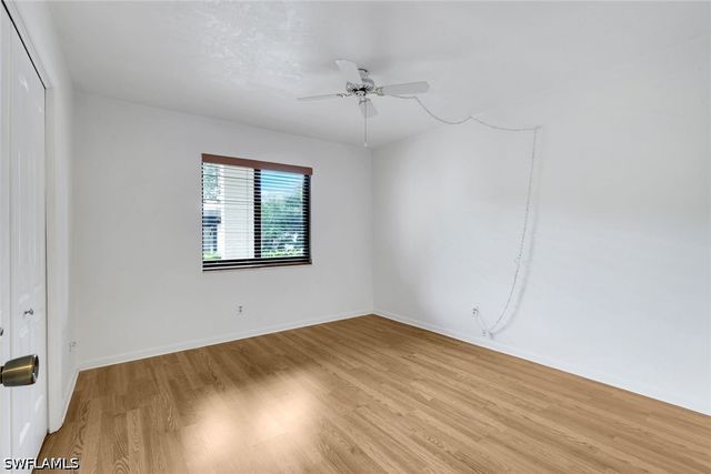 4963 Pepper CIR D-102, Naples, FL 34113