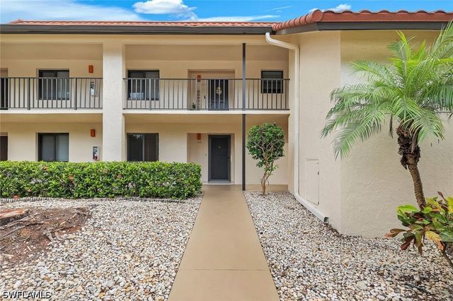 4963 Pepper CIR D-102, Naples, FL 34113