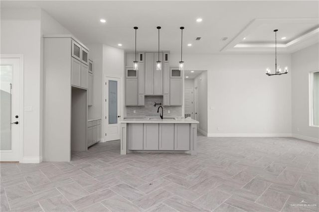 1510 S Valdivia Street, Edinburg, TX 78542