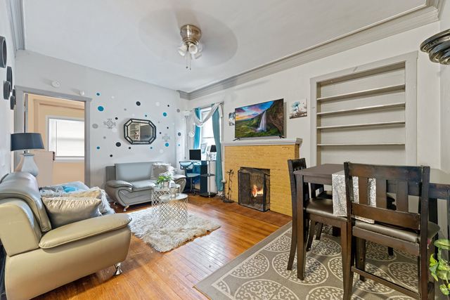 98 W 15th Street, Chicago Heights, IL 60411