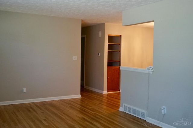 701 Schwartz Drive, Hamilton, OH 45013