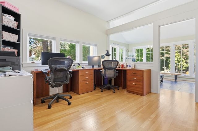 78 Elsinore Street, Concord, MA 01742