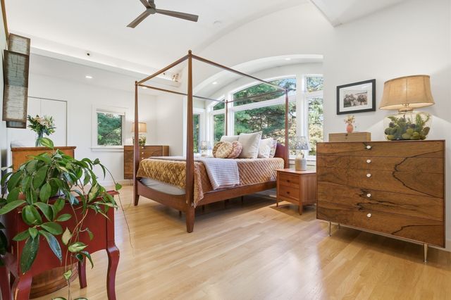 78 Elsinore Street, Concord, MA 01742
