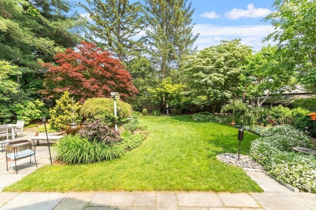 78 Elsinore Street, Concord, MA 01742